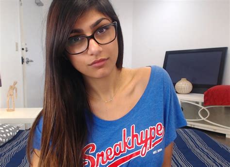 mia khalifa divorce|Mia Khalifa announces separation from husband。